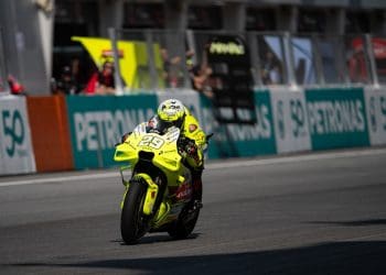 Andrea Iannone ‘acabado’ após corrida brutal fisicamente em Sepang