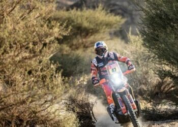 Kevin Benavides vence Etapa 8 do Dakar; Rui Gonçalves com um espetacular sexto lugar
