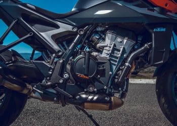 Nova KTM 990 Duke R lançada já esta semana; o que esperar?