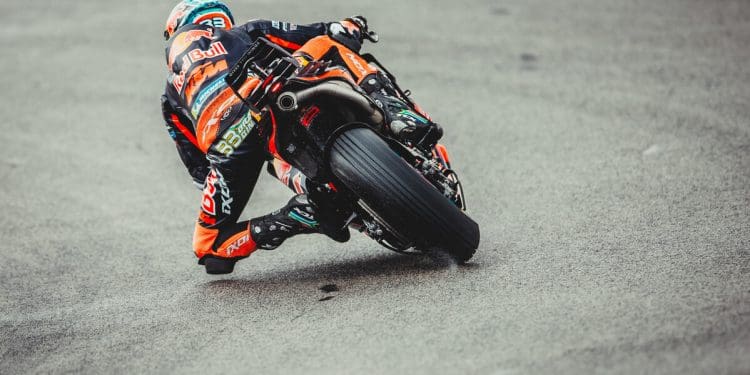 Sebastian Risse faz promessa sobre a KTM no MotoGP: ‘Iremos ganhar isto e é uma questão de tempo’