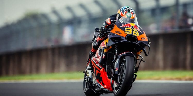 Brad Binder e Marco Bezzecchi no topo das velocidades em Le Mans; Miguel Oliveira entre os menos velozes