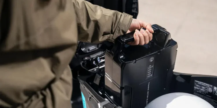 Yamaha está a testar baterias intercambiáveis na Europa