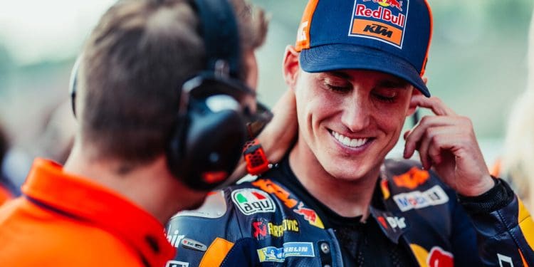 Pol Espargaró sobre ser piloto de testes: ‘Em muitos momentos é aborrecido, mas também é muito interessante’