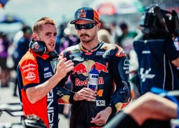 Jack Miller faz soar alarme na KTM: ‘Estamos com o mesmo pacote base desde Misano do ano passado; Há que desenvolver, trabalhar mais’