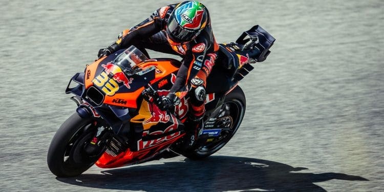 Brad Binder sublinha crescimento da Q2 para a Sprint: ‘Resolvemos um problema a da moto e demorámos a entender a diferença’