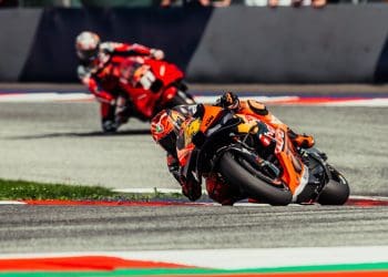 Francesco Guidotti elogia Pol Espargaró: ‘Ótimo trabalho; Passar do microfone para a moto não é fácil a este nível’