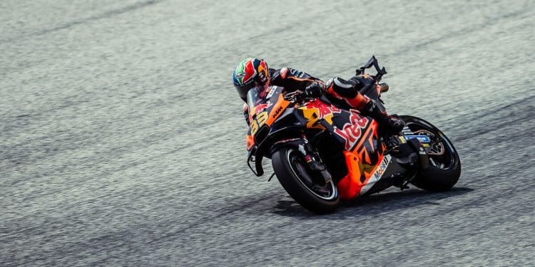 Ultrapassagem não surpreendeu Brad Binder: ‘Eu estava a passar ali como um caracol’