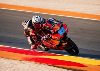 Jose Antonio Rueda faz história e estreia-se a vencer no mundial de Moto3