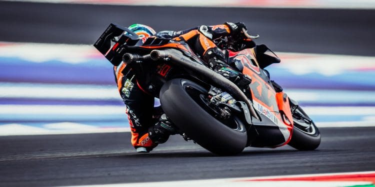 ‘Demos um passo em frente positivo, mas…’ – Brad Binder