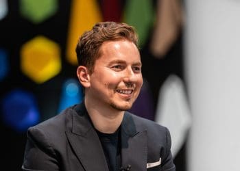 Jorge Lorenzo acredita que a idade pode ser determinante: ‘Com a mesma moto, não tenho a certeza que Márquez bata Bagnaia em todas as corridas’