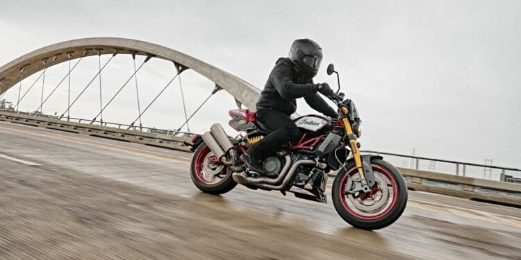 Indian Motorcycle e Roland Sands Design colaboram na FTR edição limitada inspirada no estilo Hooligan