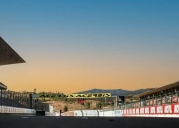 Ronda de Portimão do WSBK inova com corridas ao entardecer