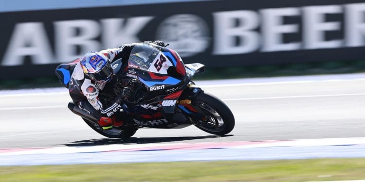 Volta recorde e pole position de Toprak Razgatlioglu em Misano