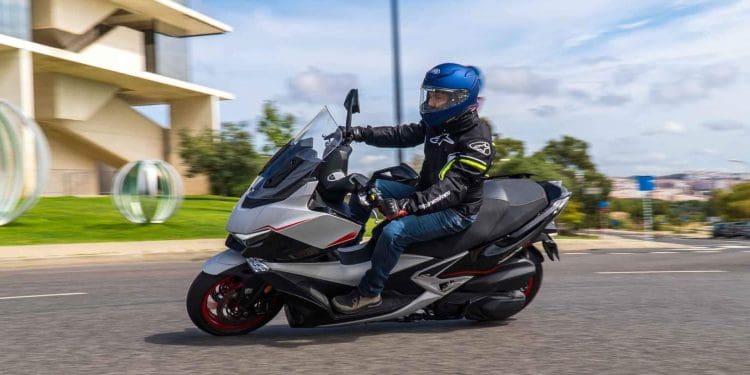 Ensaio – Kymco XCiting VS Limited Edition – qualidade com exclusividade