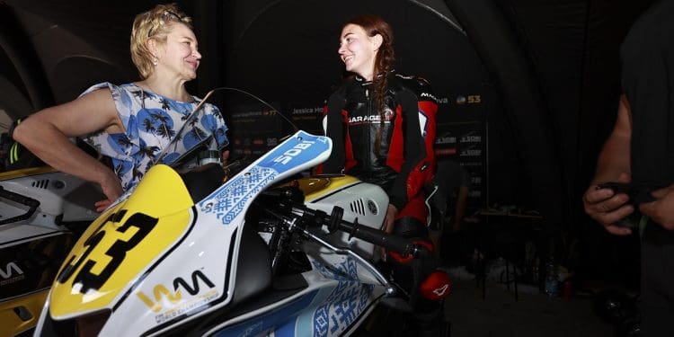 Iryna Nadieieva desafiou preconceitos e condições na Ucrânia para chegar ao motociclismo internacional no WorldWCR