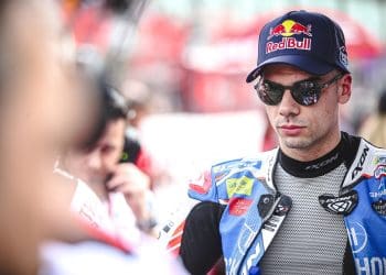 Miguel Oliveira presta reconhecimento a Paulo Pinheiro: ‘Partiu um herói’