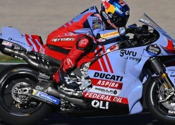 ‘Para o Marc entrar devagar é entrar a fundo’ – Álex Márquez