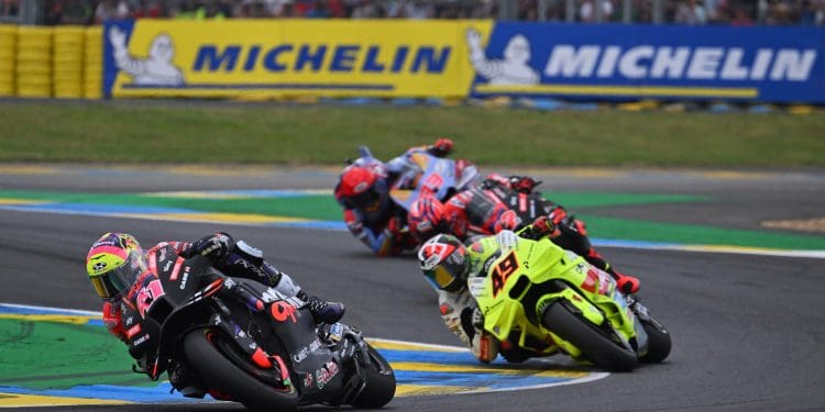 Não adianta falar com a Direção de Corrida, diz Aleix Espargaró: ‘Nada vai mudar’