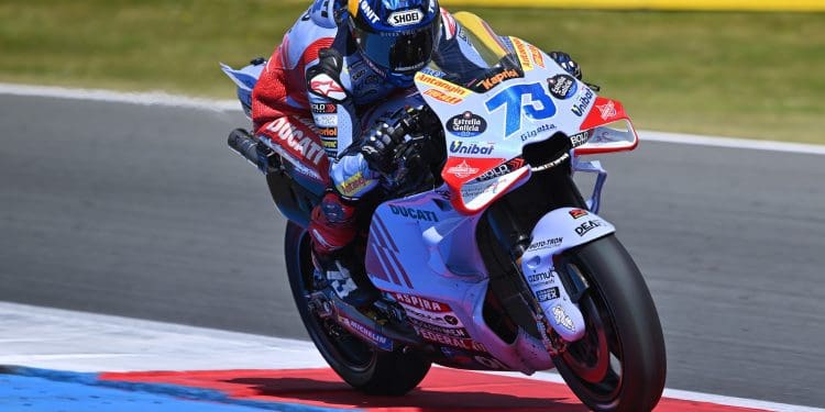 É oficial: Álex Márquez renova com a Gresini Racing por mais dois anos