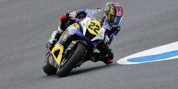 Ana Carrasco conquista pole position do WorldWCR em Estoril numa sessão de condições mistas; Rafaela Peixoto melhorou durante o dia