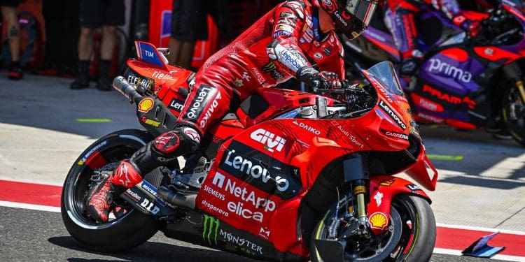 ‘Este é o campeonato dos erros e creio que é por causa da performance dos pneus; Estas foram das piores condições que vivi’ – Pecco Bagnaia