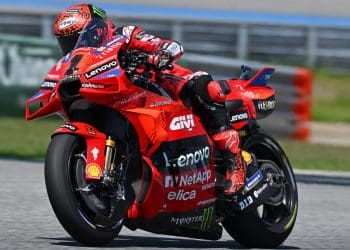 Pecco Bagnaia arranca FP1 na Malásia com o melhor tempo; Maverick Viñales com ataque final chega a segundo e Iannone brilha ao ser nono