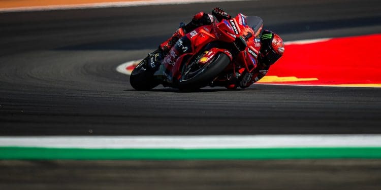 ‘Não sinto que consiga mexer o meu corpo como quero…’ – Francesco Bagnaia