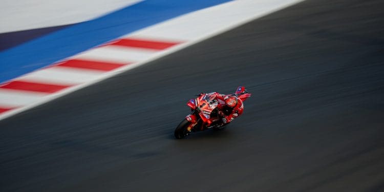 ‘Tentei de tudo, mas com um ritmo parecido é muito difícil ultrapassar’ – Francesco Bagnaia