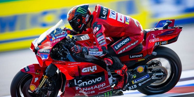 ‘Esta manhã estava assustado; todas as mudanças de direção eram como que uma faca’ – Francesco Bagnaia