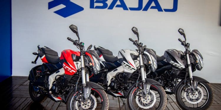 Bajaj desenvolve novo modelo com motor alimentado a gás natural comprimido