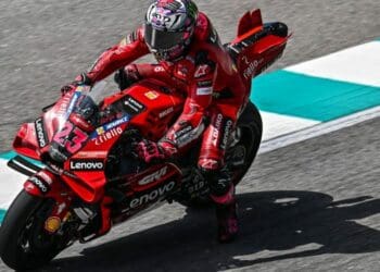 Enea Bastianini esteve mesmo em risco de perder o lugar na equipa de fábrica, sugere Carlo Pernat