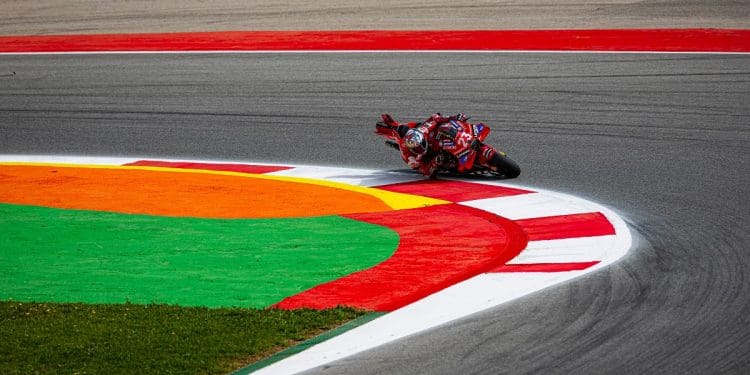 Enea Bastianini ambiciona fazer o que só dois pilotos conseguiram em Austin