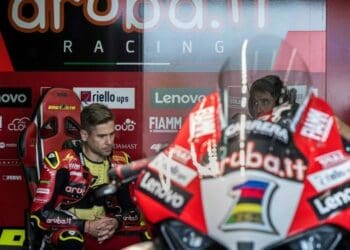 ‘A moto torna-se muito mais difícil de pilotar; as sensações iniciais não foram positivas’ – Álvaro Bautista