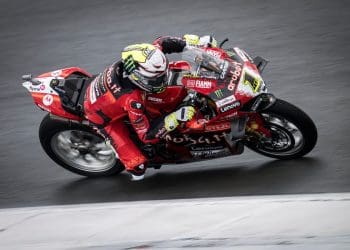 ‘Foi um dia muito complicado, mas a sensação com a moto foi boa’ – Álvaro Bautista