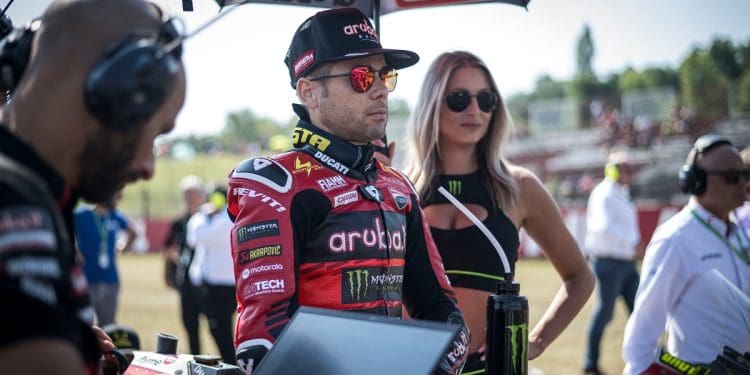 Álvaro Bautista desfaz as dúvidas: ‘Quero continuar; não seria justo terminar a carreira assim’