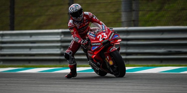 Barcelona a acolher último GP do ano? Enea Bastianini não gostou: ‘É uma vantagem para o Márquez; Não acho correto correr em Espanha’