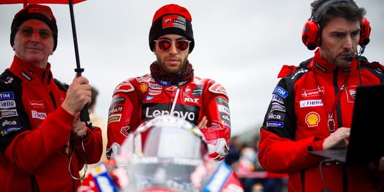 Enea Bastianini de olhos postos no terceiro lugar, sem ordens da Ducati e com poucas expectativas para Buriram