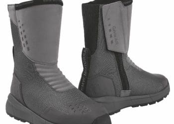 Botas touring para altas temperaturas: eis as Gavia Air da BMW