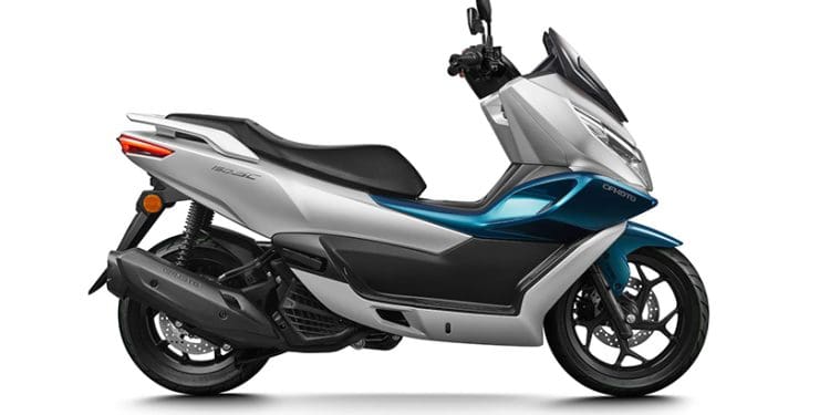 CFMOTO 150SC, uma versátil scooter que pode ameaçar modelos bem conhecidos?