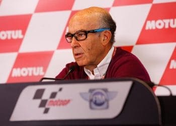 ‘Salário mínimo’ e mais nacionalidades no MotoGP: ‘Será controverso; Se fores italiano ou espanhol é mais fácil’ – Carmelo Ezpeleta