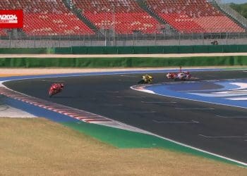 Vídeo: Final polémico da Race of Champions, com possível toque entre Marc Márquez e Nicolò Bulega