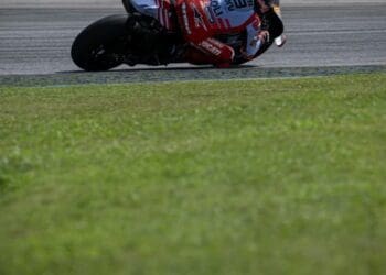 ‘A forma de pilotar a Ducati aqui para extrair o máximo é completamente diferente’ – Marc Márquez