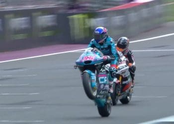 Inacreditável! Jake Dixon bate Arón Canet na última volta e vence GP da Grã-Bretanha em Silvertstone