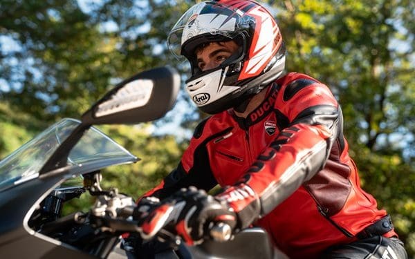 Reta final! Até dia 1 de setembro a Ducati está em promoção se comprar aos pares – exclusivo online