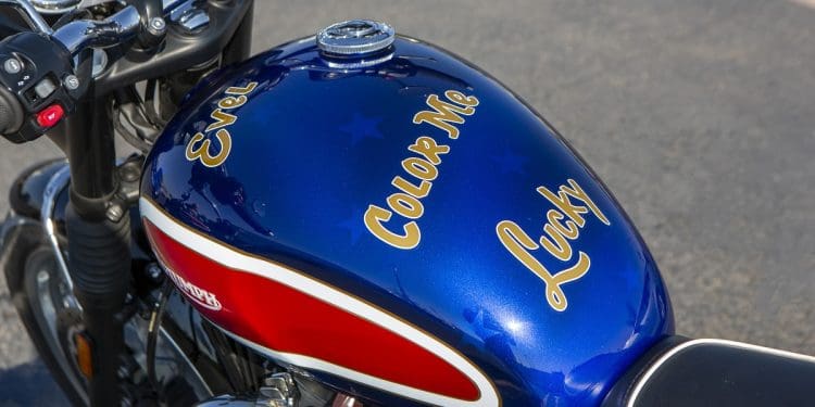 Triumph celebrou meio centenário do Rocket Jump de Evel Knievel