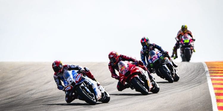 Wilco Zeelenberg considera que Trackhouse Racing teve domingo ‘desastroso’ em Aragão