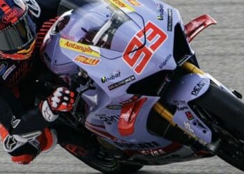 Marc Márquez em pista com as cores da Gresini no Circuito de Portimão