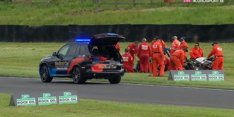 Assustador acidente de Christian Iddon terminou corrida do BSB mais cedo; Raio-X não mostrou fraturas