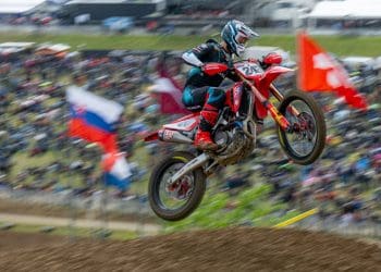 Tim Gajser e Jeffrey Herlings vencem corrida 1 e 2 do MXGP de França