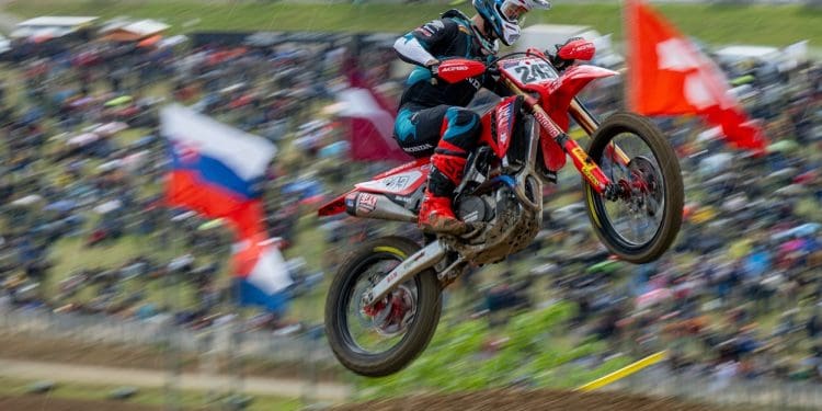 Tim Gajser e Jeffrey Herlings vencem corrida 1 e 2 do MXGP de França